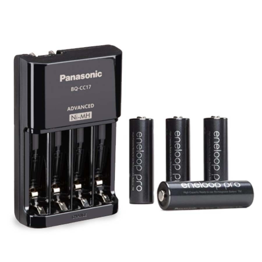 Carregador de pilhas Panasonic eneloop pro com 4 pilhas AA 2600mAh (K-KJ17KHCA4)