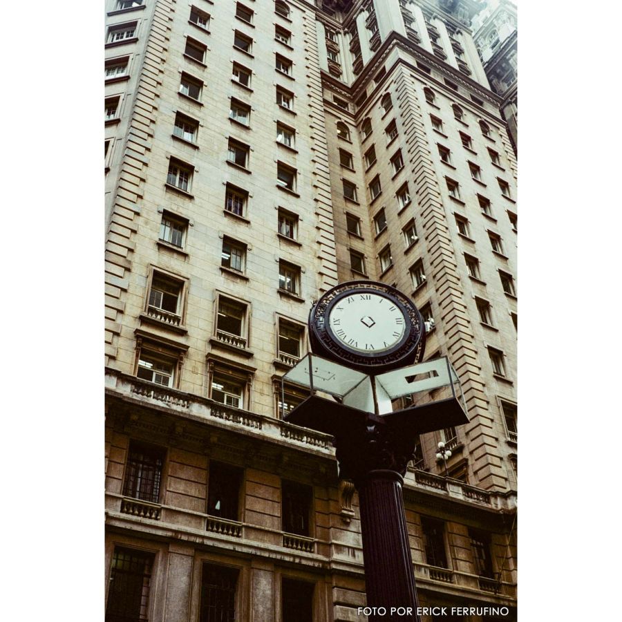 Filme fotográfico 35mm Kodak VISION3 250D/5207 ISO 250 Colorido 36 poses (REBOBINADO)