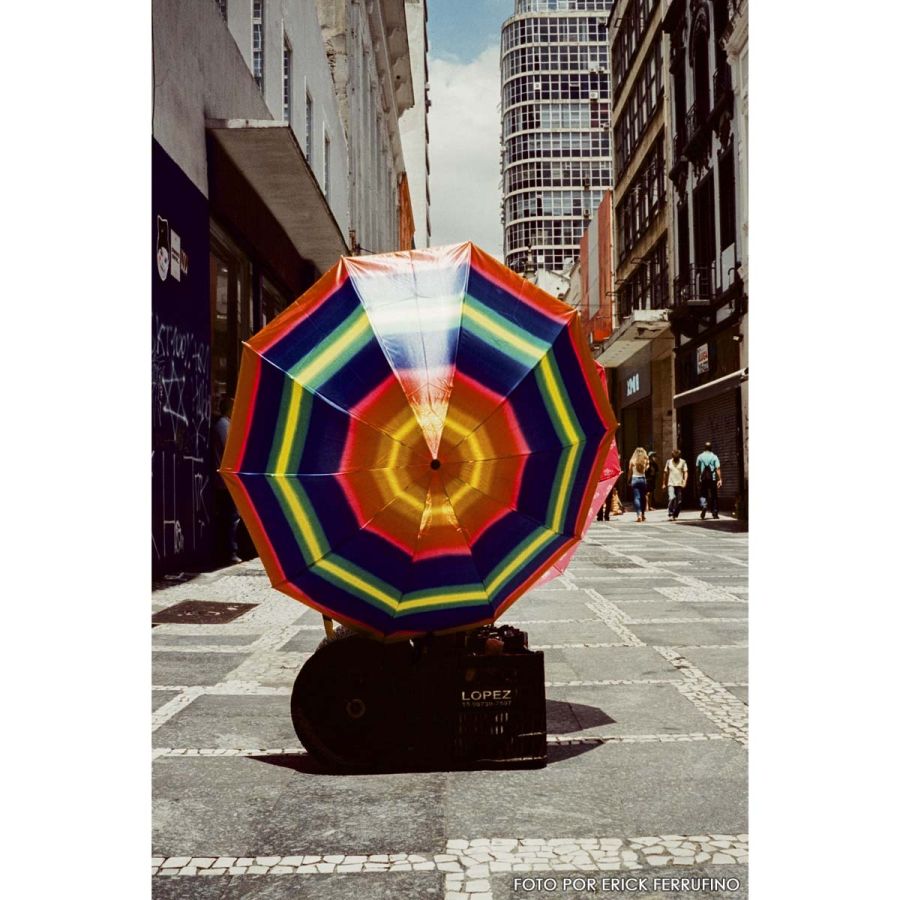 Filme fotográfico 35mm Kodak VISION3 250D/5207 ISO 250 Colorido 24 poses (REBOBINADO)