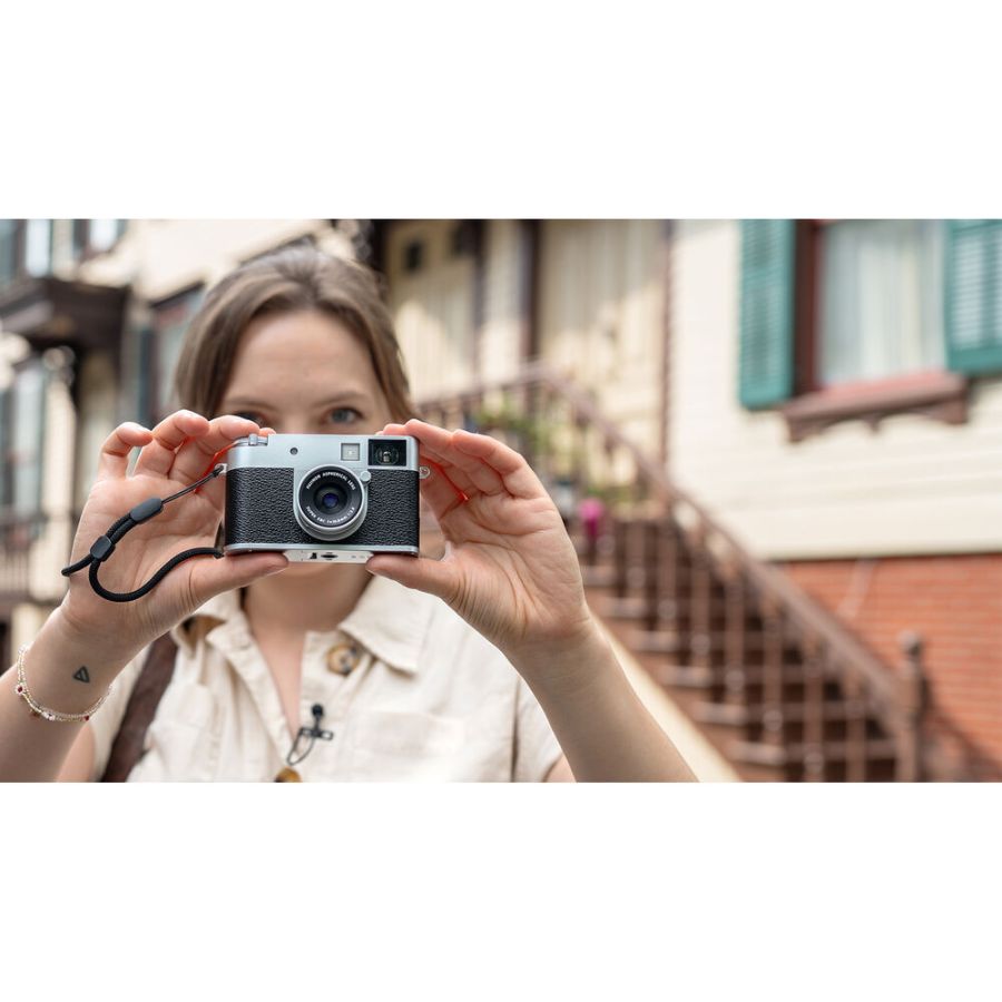 Câmera Fujifilm X half (PRATA)