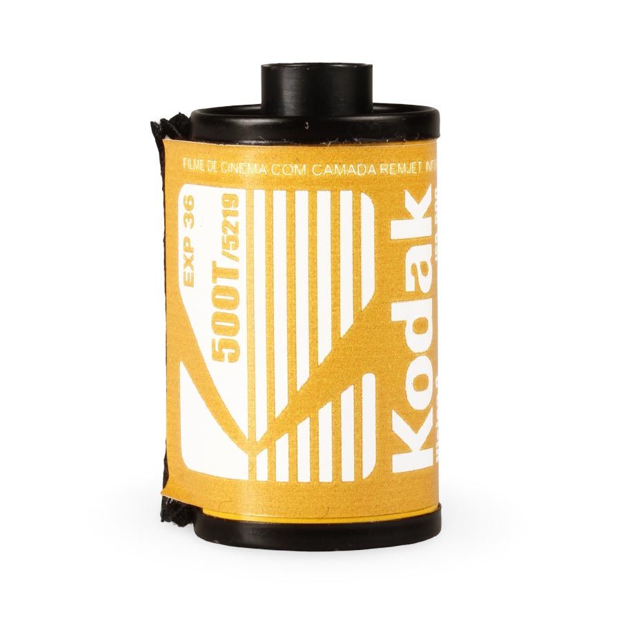 Filme fotográfico 35mm Kodak VISION3 500T/5219 ISO 500 Colorido 36 poses (REBOBINADO)