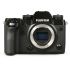 Câmera mirrorless Fujifilm X-H1 (com battery grip e flash) - USADO