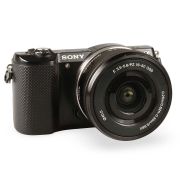 Câmera mirrorless Sony Alpha a5000 com lente 16-50mm OSS - USADO