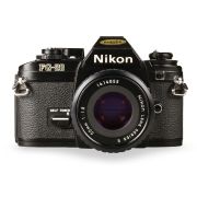 Câmera analógica 35mm Nikon FG-20 com lente 50mm f1.8 - USADO