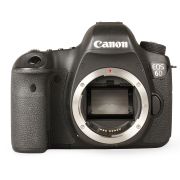 Câmera DSLR Canon EOS 6D - USADO (35.100 DISPAROS)