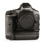 Câmera DSLR Canon EOS 1Dx Mark III - USADA