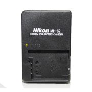 Carregador de bateria Nikon MH-62 para EN-EL8