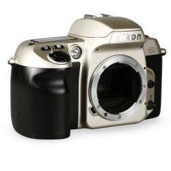 Câmera analógica 35mm Nikon N60 CORPO - USADA