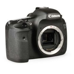 Câmera DSLR Canon EOS 7D - USADO (13.591 DISPAROS)
