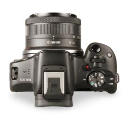 Câmera mirrorless Canon EOS R50 com RF-S 18-45mm IS STM - USADO