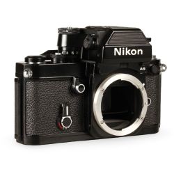 Câmera analógica 35mm Nikon F2 com visor AS - USADO