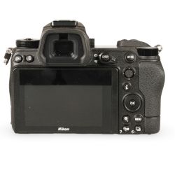 Câmera mirrorless Nikon Z6 II - USADO (1.350 disparos)