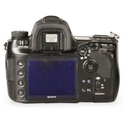 Câmera DSLR Sony Alpha 900 com objetiva 50mm f1.4 - USADO