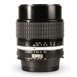 Objetiva Nikon 105mm F2.5 - USADA