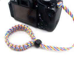 Alça de pulso de nylon tipo paracord para câmera fotográfica - arco-íris
