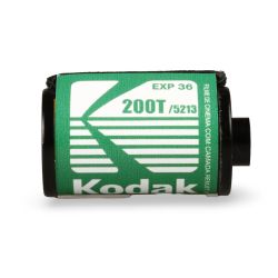 Filme fotográfico 35mm Kodak VISION3 200T/5213 ISO 200 Colorido 36 poses (REBOBINADO)